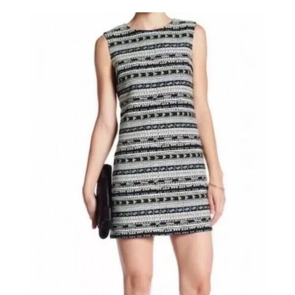 CYNTHIA STEFFE***Beautiful Sleeveless Dress***US 4***$228
